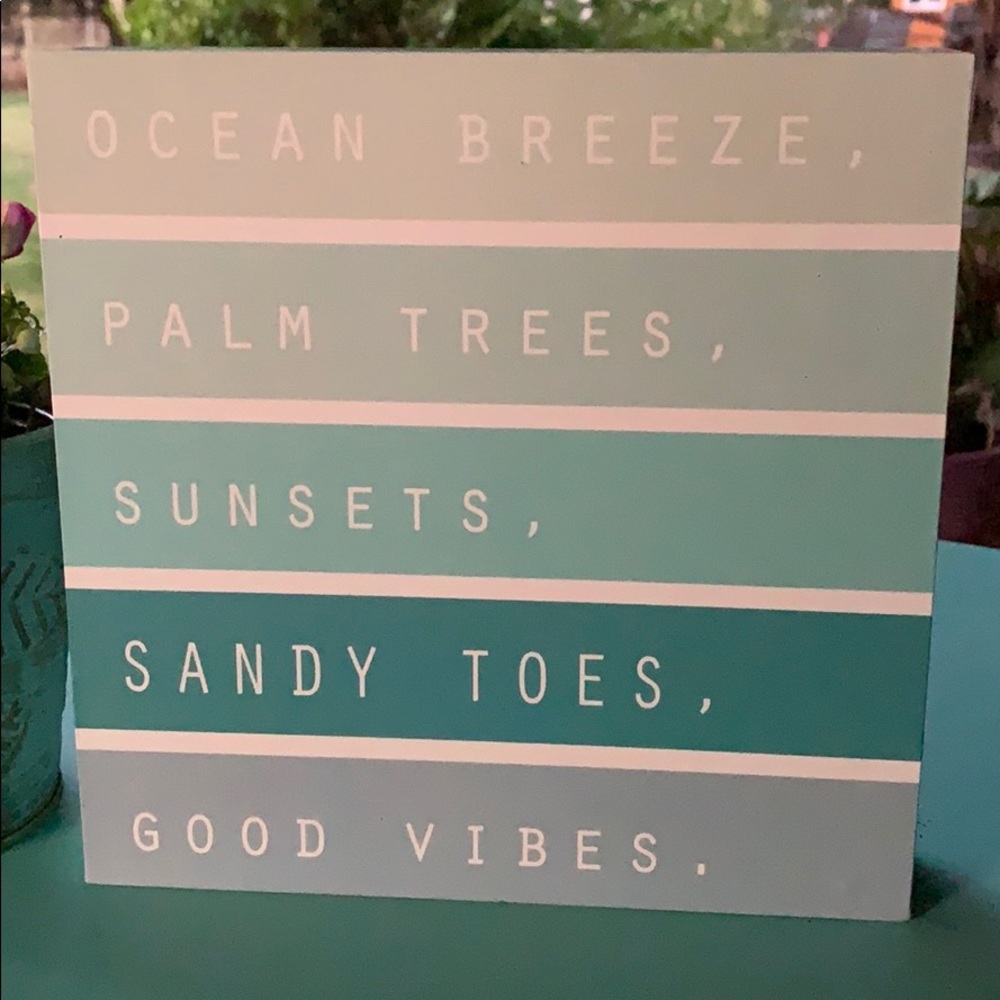 Beach wood box sign